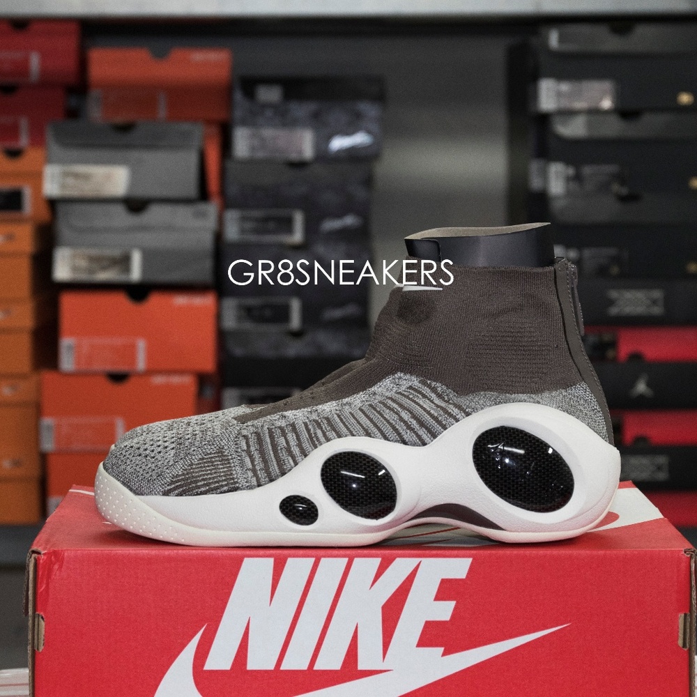 NIKE FLIGHT BONAFIDE DARK MUSHROOM GREY SAIL
